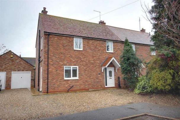 Trinity Close, Leven, Beverley, HU17 - Photo 1