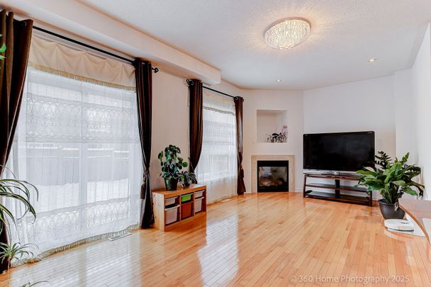 For Lease - 51 Lebovic Drive, Richmond Hill, Ontario - Photo 1