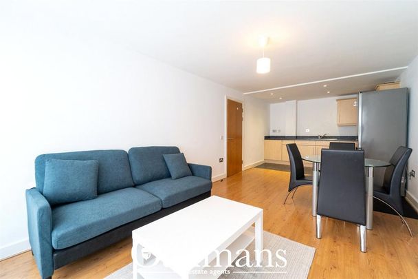 2 bedroom apartment to rent - Photo 1