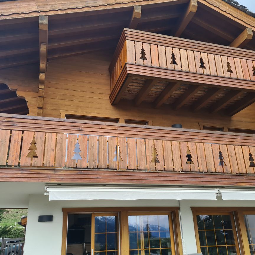 Belle maison à louer à l'année proche du centre de Crans - Photo 1