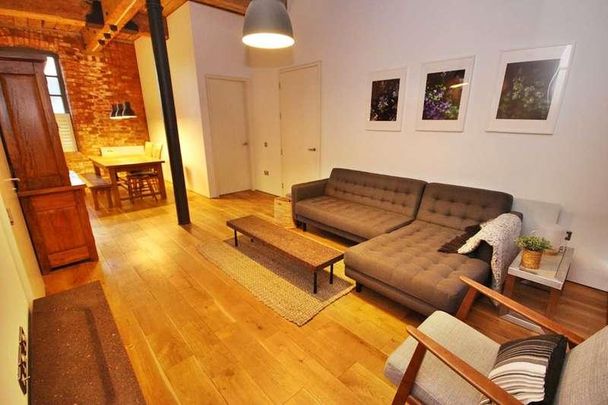 Ellesmere Street, Manchester, M15 - Photo 1