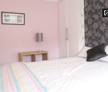 Cosy room to rent in house in North Central Area, Dublin - Photo 6