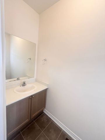 For Lease - 12 Hua Du Avenue, Markham, Ontario - Photo 5