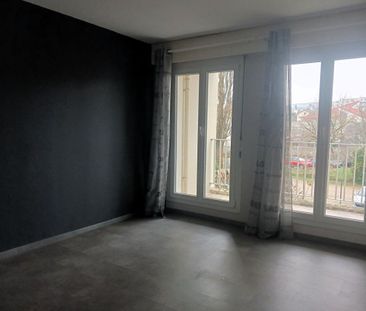 Location Appartement 2 pièces 34m² LONS LE SAUNIER 39000 - Photo 1