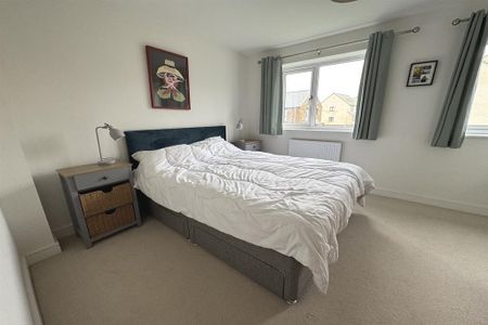 2 bedroom terraced house to rent - Photo 4