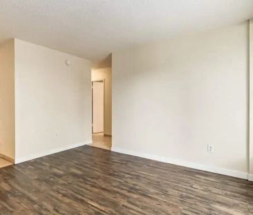 2 Bedroom - Photo 4