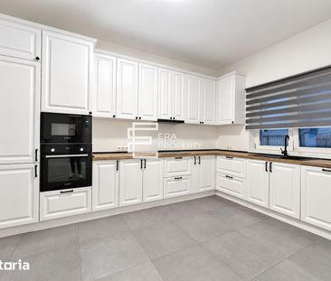 Casa de inchiriat 4 camere, 2 bai, curte si terasa | Selimbar - Fotografie 5