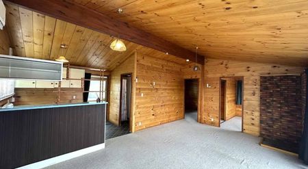 Lockwood home on Lockhart Avenue - Photo 3