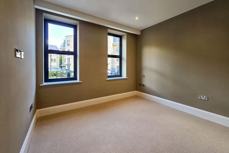 2 bedroom apartment to rent - Photo 5