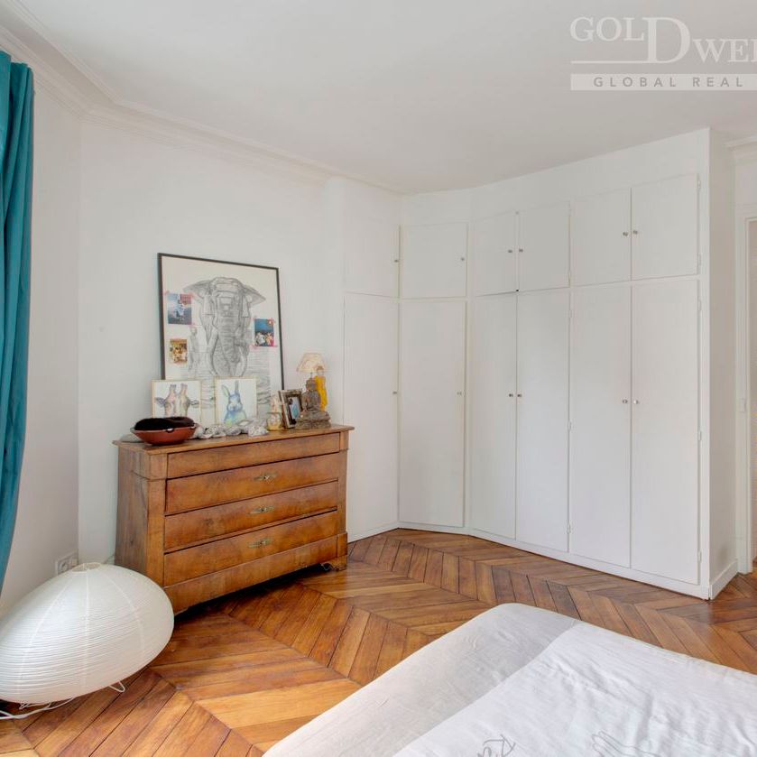 2647 - Location Appartement - 2 pièces - 62 m² - Paris (75) - Au coeur des Batignolles - Photo 1