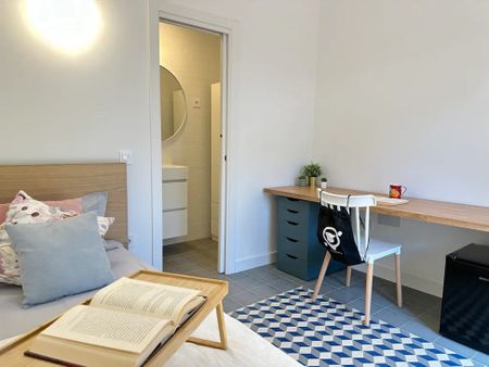 Calle Albasánz, Madrid, Community of Madrid 28037 - Photo 2