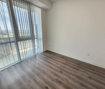 For Lease - 28 Interchange Way Unit# 3111, Vaughan, Ontario - Photo 3