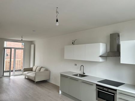 Appartement te huur - Foto 2