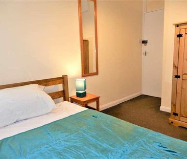 Ulcombe Gardens, Canterbury, CT2 - Photo 2