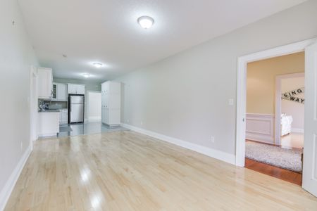 For Lease - 13086 Keele Street Unit# A, King, Ontario - Photo 4