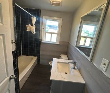 For Lease - 7 Toulon Road Unit# Main, Toronto, Ontario - Photo 3