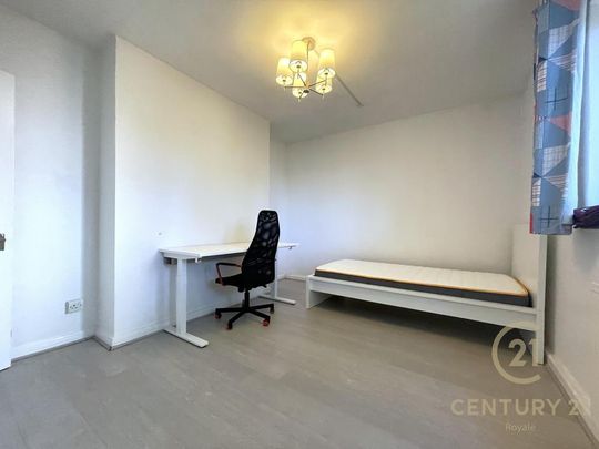 4 bedroom apartment to rent - Photo 1