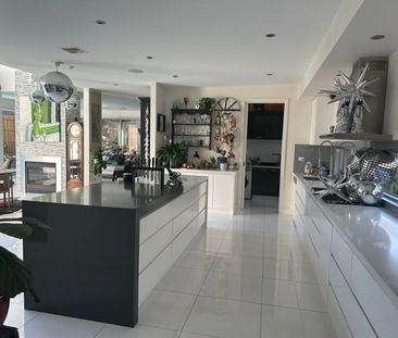 Heidelberg Heights - Photo 3