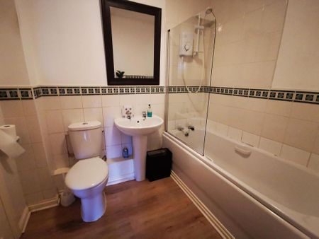 1 bedroom flat to rent - Photo 4