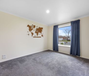7 Hanwood Close, Delacombe - Photo 4