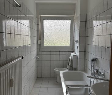 Hourtenhofstraße 2A, 47445 Moers - Photo 3