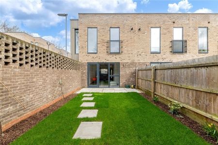 Lilywhite Drive, Cambridge, Cambridgeshire, CB4 1GB - Photo 5