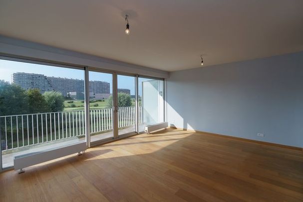 Appartement te huur - Photo 1