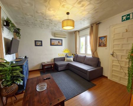 1 BEDROOM SEMI-DETACHED BUNGALOW - TORREVIEJA - Photo 2