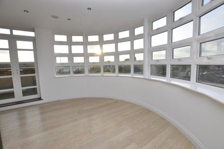 3 bedroom duplex to rent - Photo 2