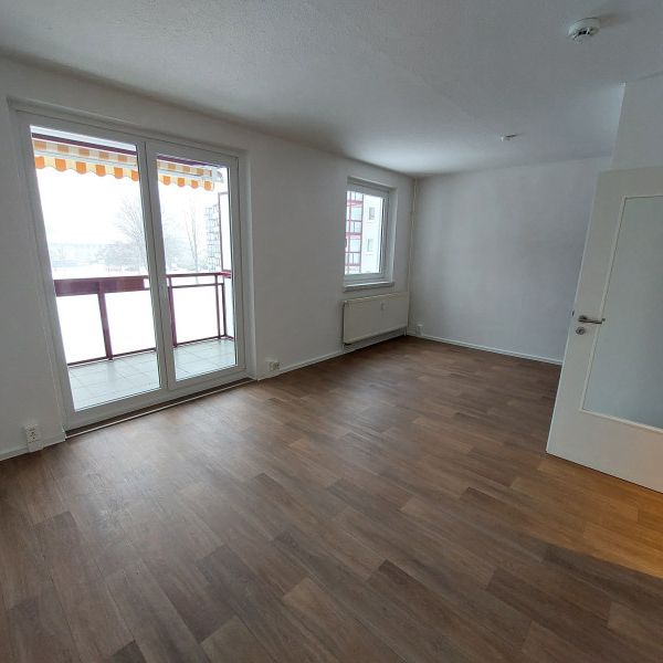 3-Raum-Wohnung mit Balkon - Photo 1