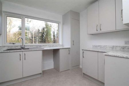 Deerleap, Bretton, Peterborough, Cambridgeshire, PE3 - Photo 2