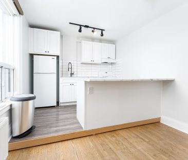 For Lease - 157 Margueretta Street Unit# Upper, Toronto, Ontario - Photo 3