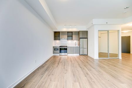 For Lease - 405 Dundas Street Unit# 336, Oakville, Ontario - Photo 2