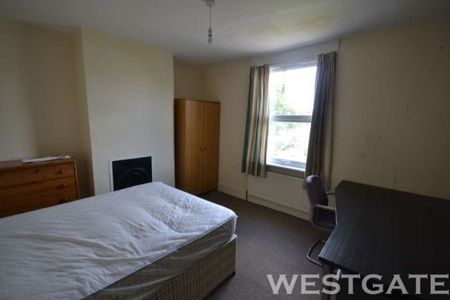 4 Bed - Essex Street, Reading - Photo 5