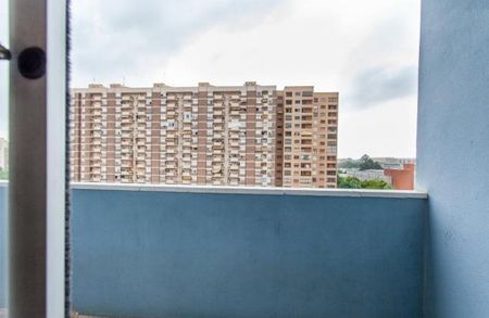 Calle Esteban Ballester, Valencia, Valencian Community 46022 - Photo 3