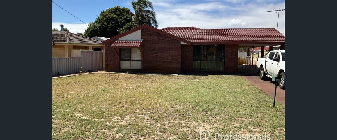 Family Home in Sought After Australind - Photo 1