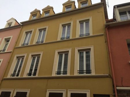 Location Appartement 3 pièces 62m² BOULOGNE SUR MER 62200 - Photo 3