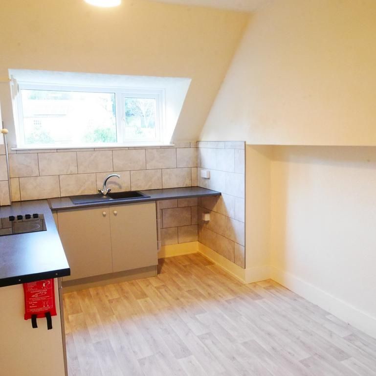 1 bedroom flat to rent - Photo 1