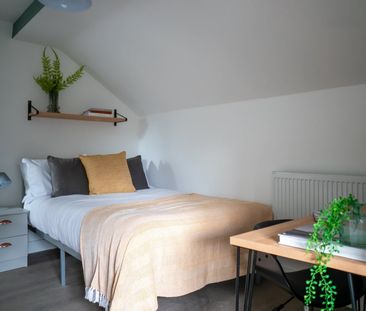 Room in a Shared Flat, Eileen Grove, M14 - Photo 2