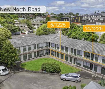 2 Bedroom Unit Mount Albert - Photo 2