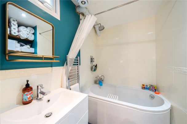 Pembridge Villas, Notting Hill, W11 - Photo 1