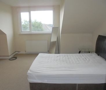 Hunters Court, Halton, LS15 0LB - Photo 1