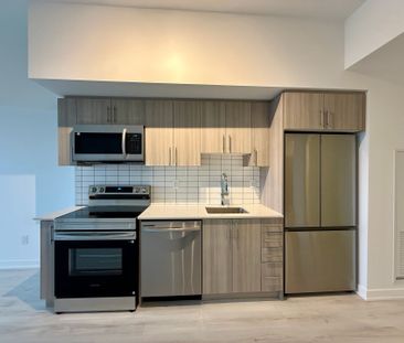 For Lease - 1010 Sandy Beach Road Unit# 409, Pickering, Ontario - Photo 5