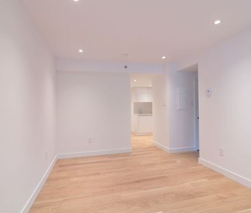 3455 Rue Aylmer, Montréal, QC - Photo 1