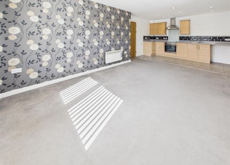 2 bedroom flat to rent - Photo 3