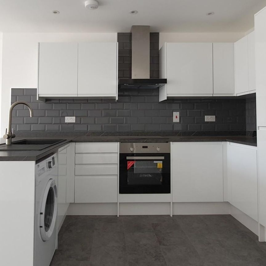Rye Road, Hoddesdon - Photo 1