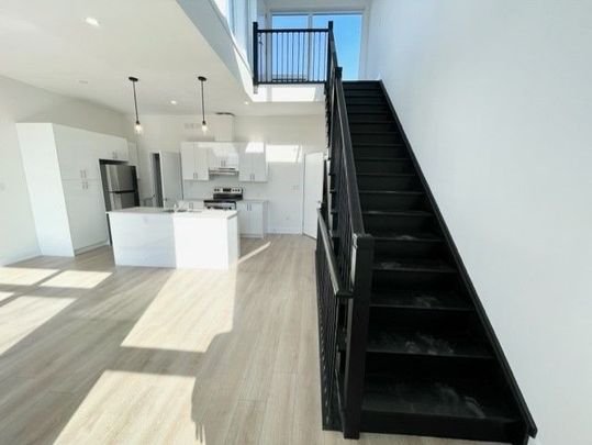 For Lease - 29 Summersides Mews, Pelham, Ontario - Photo 1