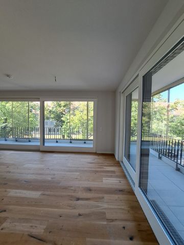 Schicke Neubauwohnung! Mit sonnigen Balkonen! - Photo 2