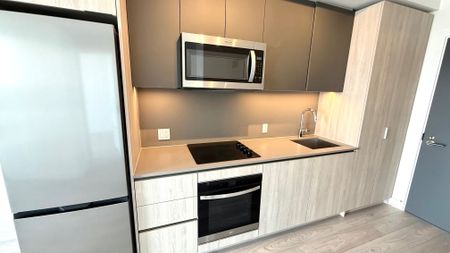 For Lease - 5858 Yonge Street Unit# 2401, Toronto, Ontario - Photo 4