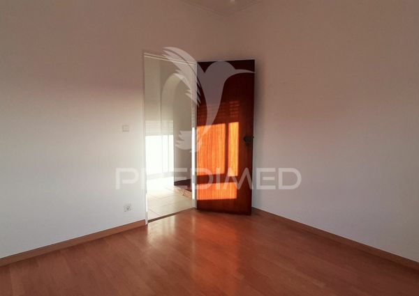 Apartamento T3 em Lisboa
